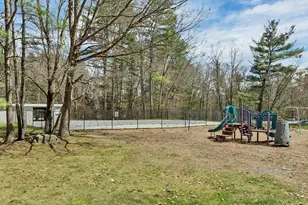 52 Boulder Dr, Londonderry, NH 03053 - Photo 36