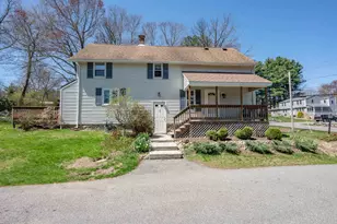 41 Main St, Atkinson, NH 03811 - Photo 2