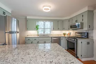 41 Main St, Atkinson, NH 03811 - Photo 20