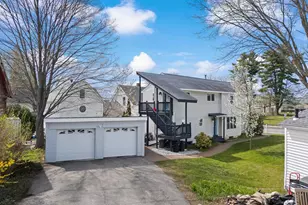 13 Clinton St, Concord, NH 03301 - Photo 2