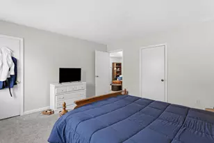 13 Clinton St, Concord, NH 03301 - Photo 38
