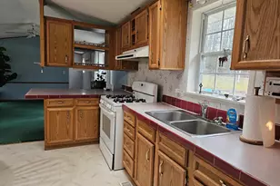 413 Pettyboro Rd, Lyman, NH 03585 - Photo 14