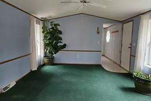 413 Pettyboro Rd, Lyman, NH 03585 - Photo 10