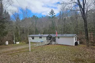 413 Pettyboro Rd, Lyman, NH 03585 - Photo 2