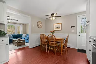 151 Rockingham Rd, Derry, NH 03038 - Photo 6