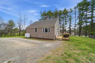 369 Suncook Valley Rd, Chichester, NH 03258 - Photo 32