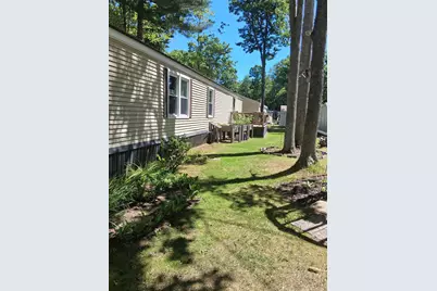 8 Cheryl Drive, Concord, NH 03303 - Photo 2