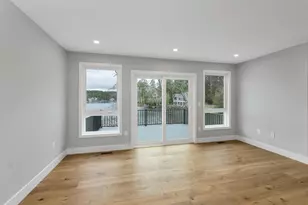 20 1st St, Windham, NH 03087 - Photo 8