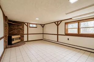 19 Dutton Rd, Pelham, NH 03076 - Photo 24