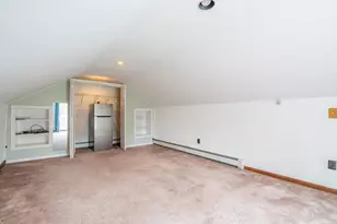 19 Dutton Rd, Pelham, NH 03076 - Photo 14
