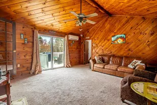 19 Dutton Rd, Pelham, NH 03076 - Photo 12