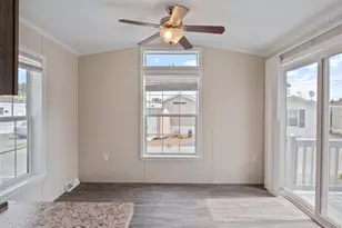 13 Brookwood Dr, Salem, NH 03079 - Photo 6