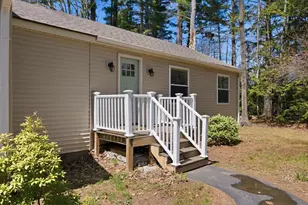 1090 Main St, Laconia, NH 03246 - Photo 30
