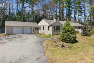 1090 Main St, Laconia, NH 03246 - Photo 2