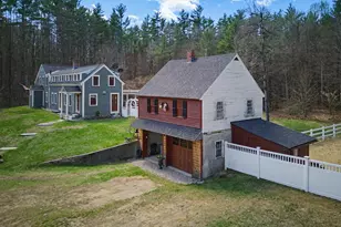 41 W Lull Pl, New Boston, NH 03070 - Photo 10