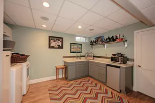 2605 Elm St, Manchester, NH 03104 - Photo 46