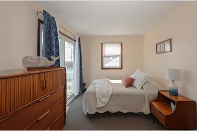 8 Nashua Street, Seabrook, NH 03874 - Photo 14