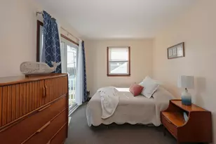 8 Nashua St, Seabrook, NH 03874 - Photo 14