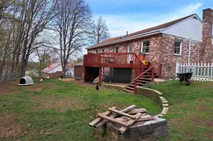 13 Acer Heights Rd, Claremont, NH 03743 - Photo 4