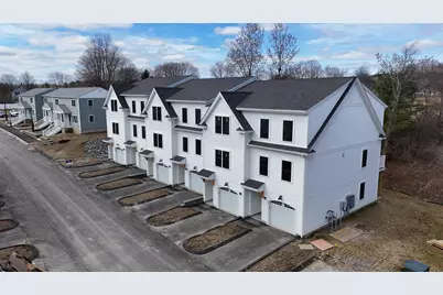 30 Birdie Grove #B, Rochester, NH 03839 - Photo 4