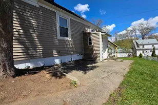 7 Frederic St, Springfield, VT 05156 - Photo 28