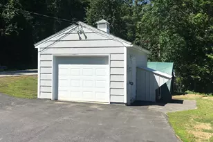 128 Old Lake Shore Rd, Gilford, NH 03249 - Photo 10