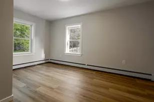 27 Washington St, Ashland, NH 03217 - Photo 6