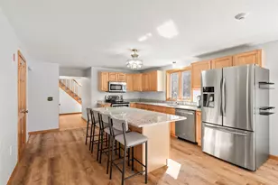 25 Fletcher Dr, Pelham, NH 03076 - Photo 8
