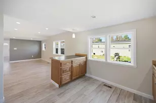 31 Page Rd, Litchfield, NH 03052 - Photo 12