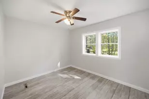 31 Page Rd, Litchfield, NH 03052 - Photo 24