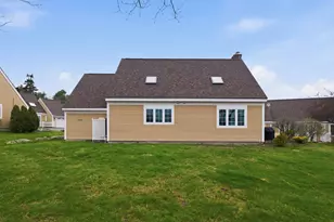 55 Garden Cir, Laconia, NH 03246 - Photo 44
