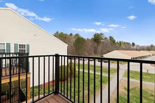 209 White Cedar Blvd, Portsmouth, NH 03801 - Photo 2