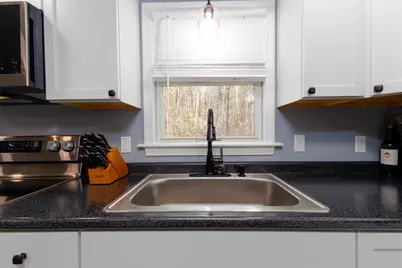 13 Leet Drive, Claremont, NH 03743 - Photo 6