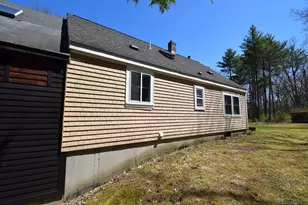 9 Ann Hannagan Ln, Kingston, NH 03848 - Photo 4