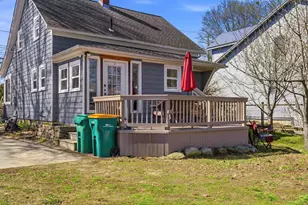 33 Walnut St, Rochester, NH 03867 - Photo 4