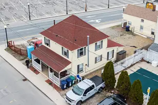 26 B St, Hampton, NH 03842 - Photo 1