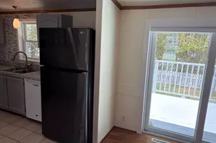 10 Eric Ave, Nashua, NH 03062 - Photo 8
