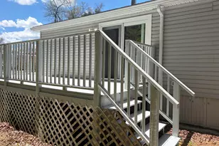 10 Eric Ave, Nashua, NH 03062 - Photo 4