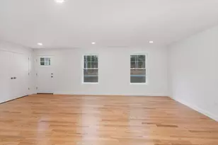 1152 Bridge St, Pelham, NH 03076 - Photo 6