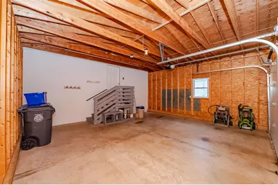 31 Meredith Drive, Hampstead, NH 03841 - Photo 4