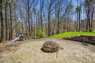 112 Hardy Rd, Londonderry, NH 03053 - Photo 22