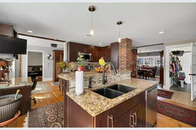 60 Highland Street, Plymouth, NH 03264 - Photo 2