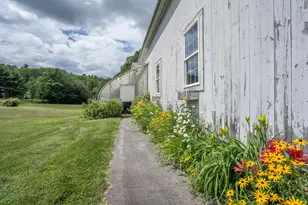 25 Oak Hill Dr, Loudon, NH 03307 - Photo 44