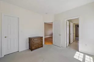 32 White Pine Ln, Manchester, NH 03102 - Photo 32