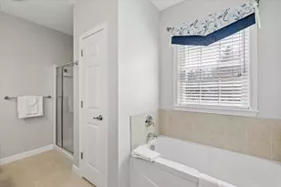 32 White Pine Ln, Manchester, NH 03102 - Photo 26