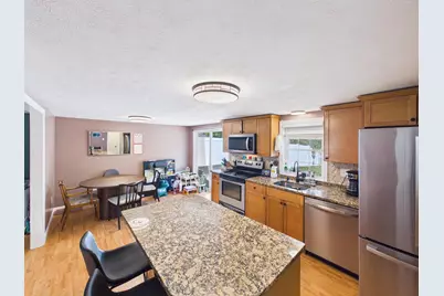 19 Deerwood Drive #B, Amherst, NH 03031 - Photo 14