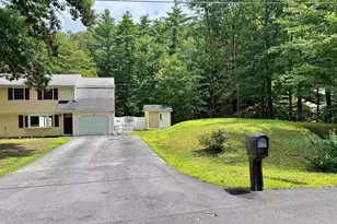 19 Deerwood Dr, Amherst, NH 03031 - Photo 1