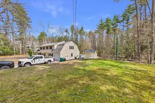 19 Deerwood Dr, Amherst, NH 03031 - Photo 4