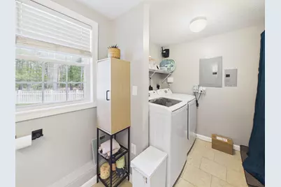 19 Deerwood Drive #B, Amherst, NH 03031 - Photo 18