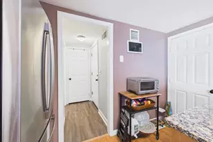 19 Deerwood Dr, Amherst, NH 03031 - Photo 16